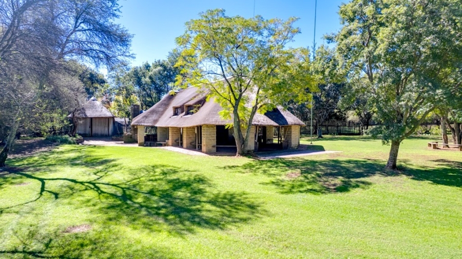 5 Bedroom Property for Sale in Luciana Country Estate Free State